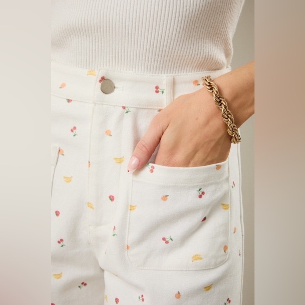 Fruit Print Twill High Rise Patch Pocket Shorts - Sunday Edition - Picture 2 of 6